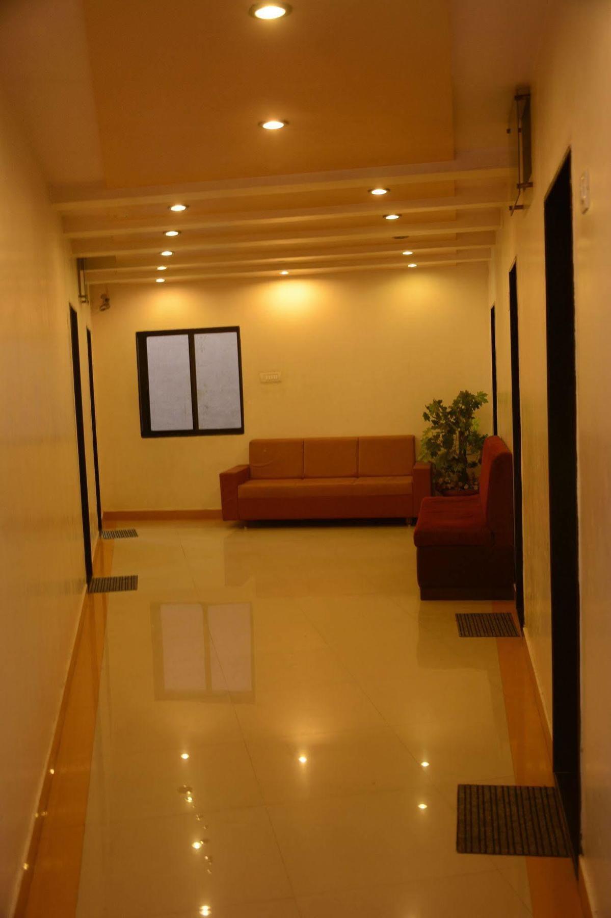 Oyo 14943 Shubh Suvidha Otel Somnāth Dış mekan fotoğraf